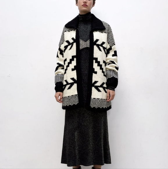 Metallic Thread Knit Dress Limited Edition Zara - Picture 12 of 13